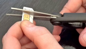 Cara Memotong SIM Card
